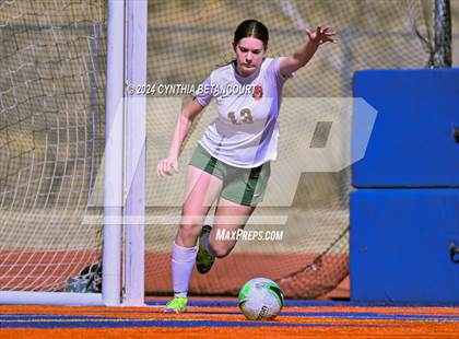 Thumbnail 2 in Legend vs Smoky Hill photogallery.