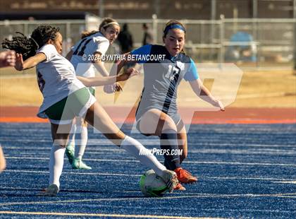 Thumbnail 1 in Legend vs Smoky Hill photogallery.