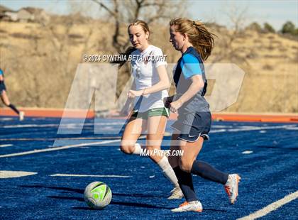Thumbnail 3 in Legend vs Smoky Hill photogallery.