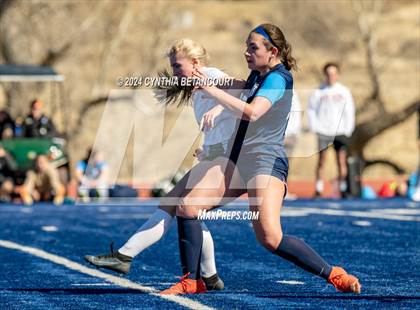 Thumbnail 3 in Legend vs Smoky Hill photogallery.