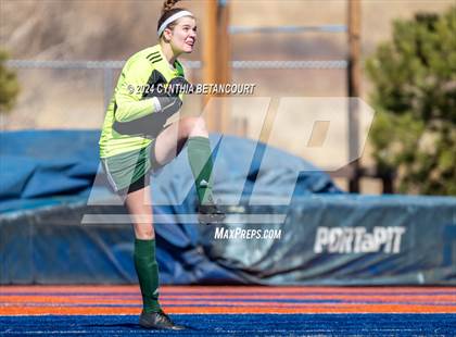 Thumbnail 1 in Legend vs Smoky Hill photogallery.