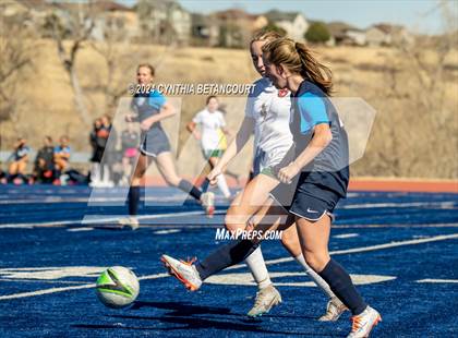 Thumbnail 1 in Legend vs Smoky Hill photogallery.