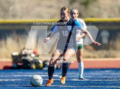 Thumbnail 3 in Legend vs Smoky Hill photogallery.