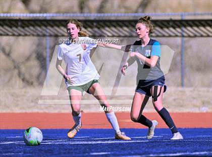 Thumbnail 2 in Legend vs Smoky Hill photogallery.