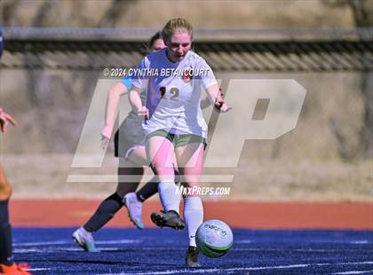 Thumbnail 1 in Legend vs Smoky Hill photogallery.