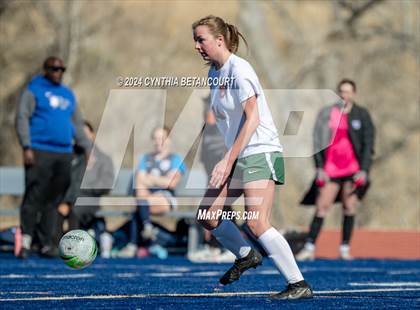 Thumbnail 2 in Legend vs Smoky Hill photogallery.