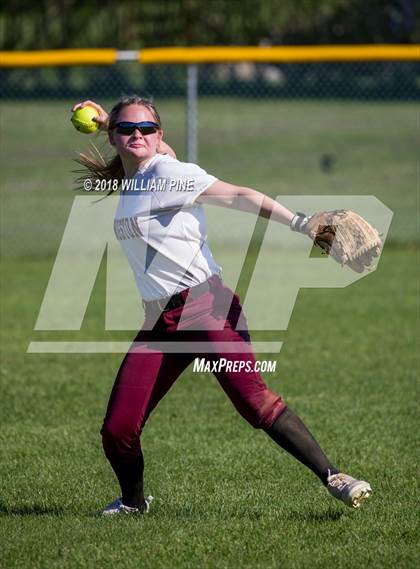 Thumbnail 1 in Monroe-Woodbury @ Kingston (Section 9 Class AA Semifinal) photogallery.