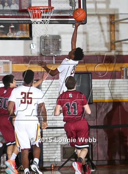 Thumbnail 3 in Scarsdale vs Mt. Vernon (Section 1 Class AA Opening Round) photogallery.