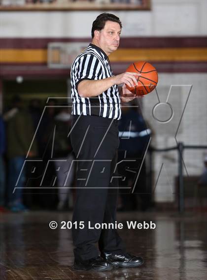 Thumbnail 3 in Scarsdale vs Mt. Vernon (Section 1 Class AA Opening Round) photogallery.
