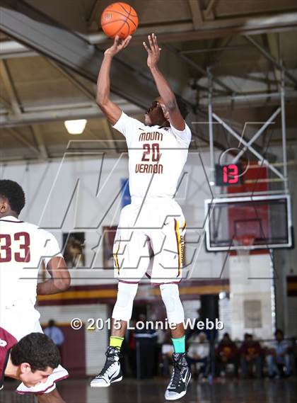 Thumbnail 3 in Scarsdale vs Mt. Vernon (Section 1 Class AA Opening Round) photogallery.