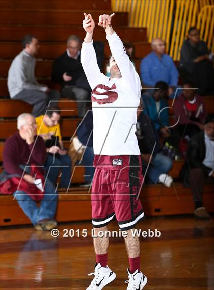 Thumbnail 3 in Scarsdale vs Mt. Vernon (Section 1 Class AA Opening Round) photogallery.
