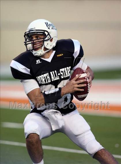 Thumbnail 2 in 2009 THSCA All-Star Football Game photogallery.