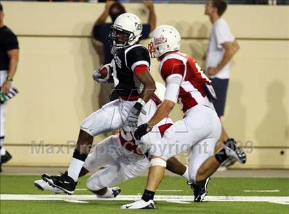Thumbnail 1 in 2009 THSCA All-Star Football Game photogallery.