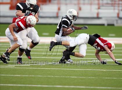 Thumbnail 2 in 2009 THSCA All-Star Football Game photogallery.
