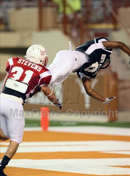 Thumbnail 1 in 2009 THSCA All-Star Football Game photogallery.