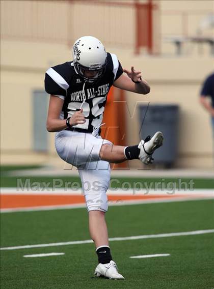 Thumbnail 3 in 2009 THSCA All-Star Football Game photogallery.