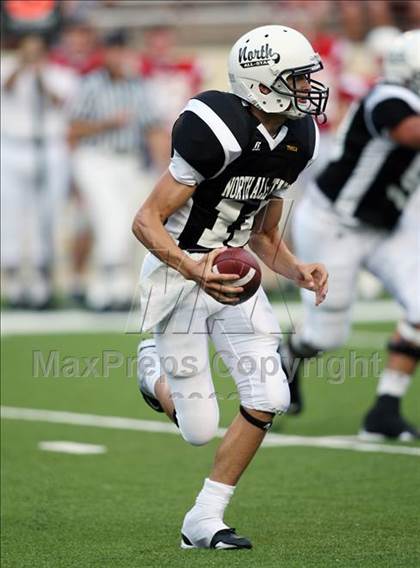 Thumbnail 2 in 2009 THSCA All-Star Football Game photogallery.