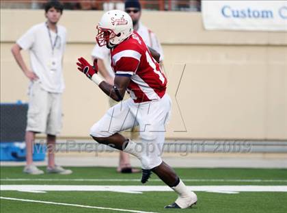 Thumbnail 3 in 2009 THSCA All-Star Football Game photogallery.