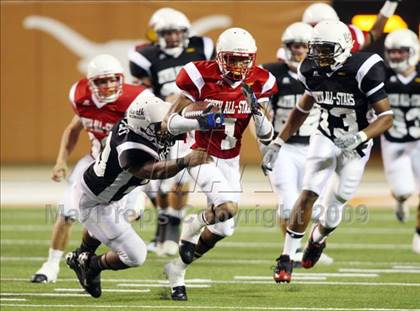Thumbnail 2 in 2009 THSCA All-Star Football Game photogallery.