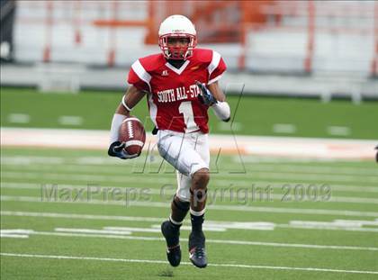 Thumbnail 2 in 2009 THSCA All-Star Football Game photogallery.