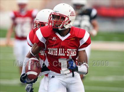 Thumbnail 3 in 2009 THSCA All-Star Football Game photogallery.