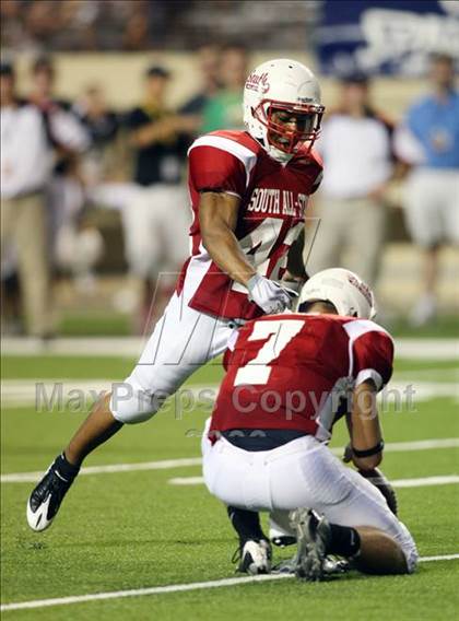 Thumbnail 1 in 2009 THSCA All-Star Football Game photogallery.