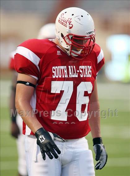 Thumbnail 1 in 2009 THSCA All-Star Football Game photogallery.