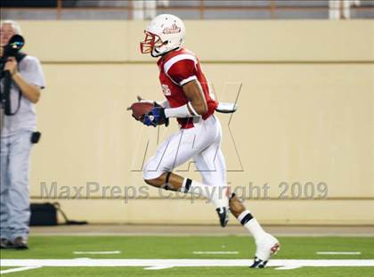 Thumbnail 3 in 2009 THSCA All-Star Football Game photogallery.