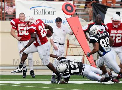 Thumbnail 2 in 2009 THSCA All-Star Football Game photogallery.