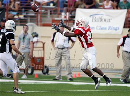 Thumbnail 1 in 2009 THSCA All-Star Football Game photogallery.