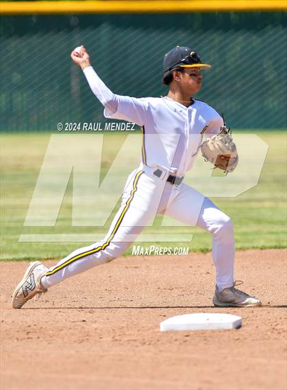 Thumbnail 3 in Los Osos @ Cerritos (CIF SS Division IV Playoffs Round 2) photogallery.
