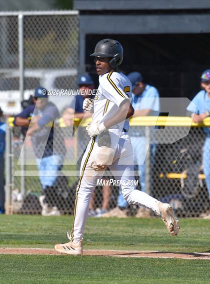 Thumbnail 3 in Los Osos @ Cerritos (CIF SS Division IV Playoffs Round 2) photogallery.
