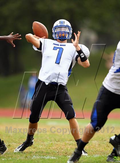 Thumbnail 1 in Pearl River @ Nanuet photogallery.