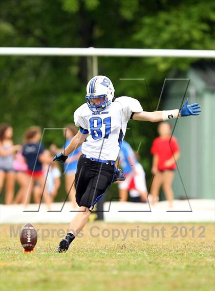 Thumbnail 2 in Pearl River @ Nanuet photogallery.