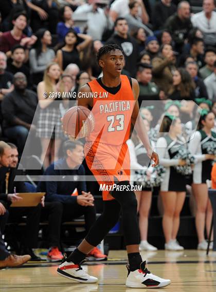 Thumbnail 2 in Pacifica Christian/Orange County vs. Fairmont Prep (CIF SS D4AA Final) photogallery.
