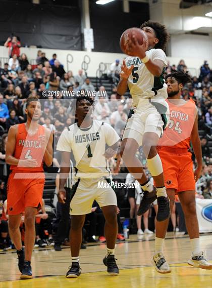 Thumbnail 1 in Pacifica Christian/Orange County vs. Fairmont Prep (CIF SS D4AA Final) photogallery.