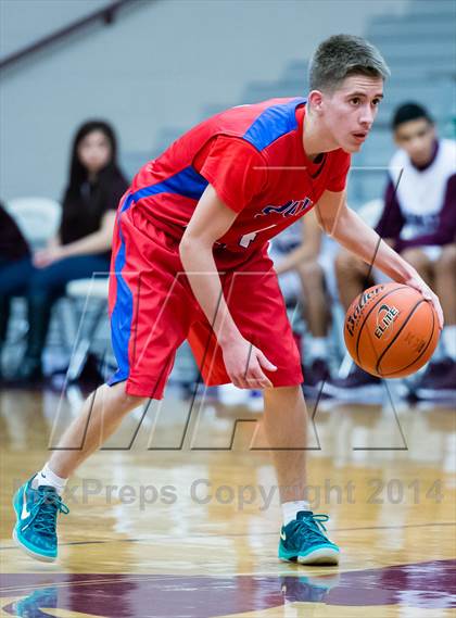 Thumbnail 3 in South Garland vs Rowlett photogallery.