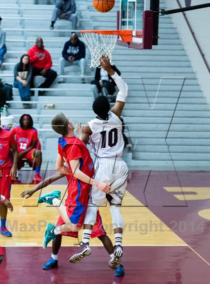 Thumbnail 2 in South Garland vs Rowlett photogallery.