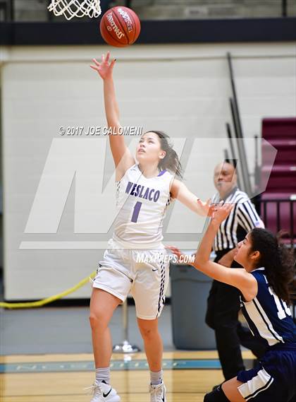 Thumbnail 1 in Akins vs Weslaco (NEISD Invitational) photogallery.
