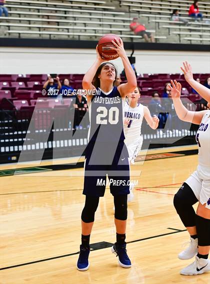 Thumbnail 3 in Akins vs Weslaco (NEISD Invitational) photogallery.