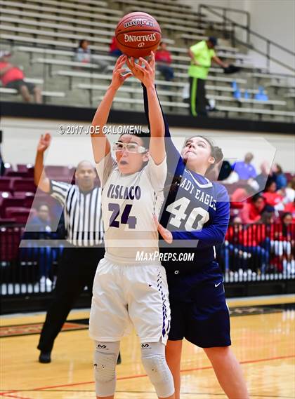 Thumbnail 1 in Akins vs Weslaco (NEISD Invitational) photogallery.