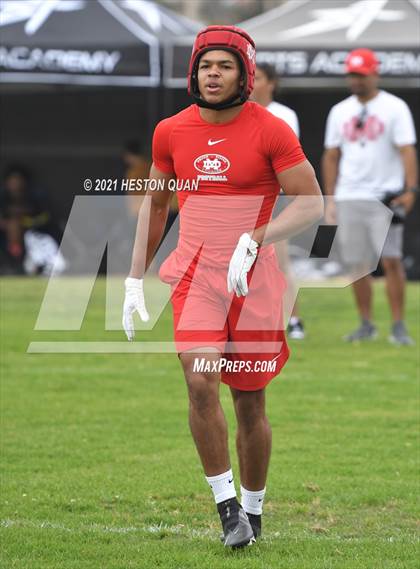 Thumbnail 2 in Mater Dei vs. Alemany (Battle at the Beach 7x7) photogallery.