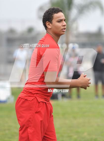 Thumbnail 1 in Mater Dei vs. Alemany (Battle at the Beach 7x7) photogallery.