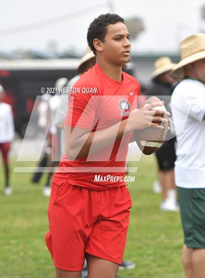 Thumbnail 3 in Mater Dei vs. Alemany (Battle at the Beach 7x7) photogallery.