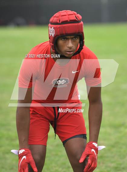 Thumbnail 1 in Mater Dei vs. Alemany (Battle at the Beach 7x7) photogallery.