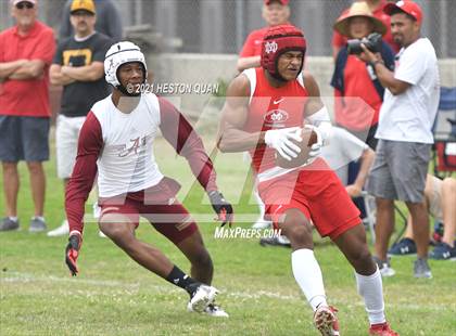 Thumbnail 2 in Mater Dei vs. Alemany (Battle at the Beach 7x7) photogallery.