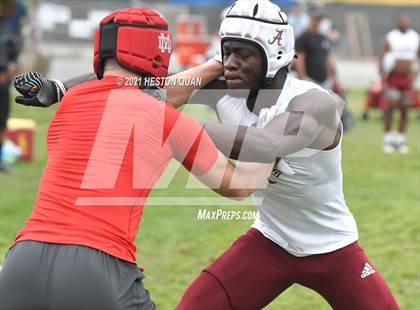 Thumbnail 2 in Mater Dei vs. Alemany (Battle at the Beach 7x7) photogallery.
