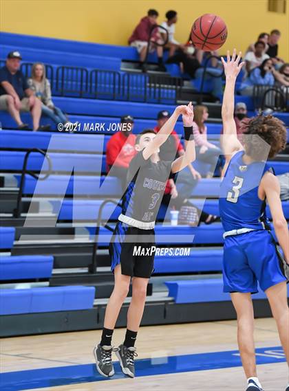 Thumbnail 1 in Desert Christian vs. Phoenix Country Day (PCDS Desert Classic) photogallery.