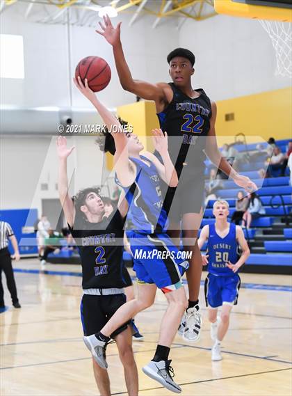 Thumbnail 3 in Desert Christian vs. Phoenix Country Day (PCDS Desert Classic) photogallery.
