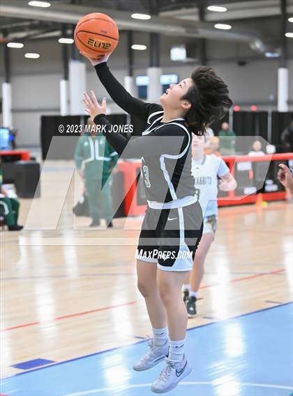 Thumbnail 1 in Fairmont Prep vs. Long Beach Poly (Nike Tournament of Champions) photogallery.